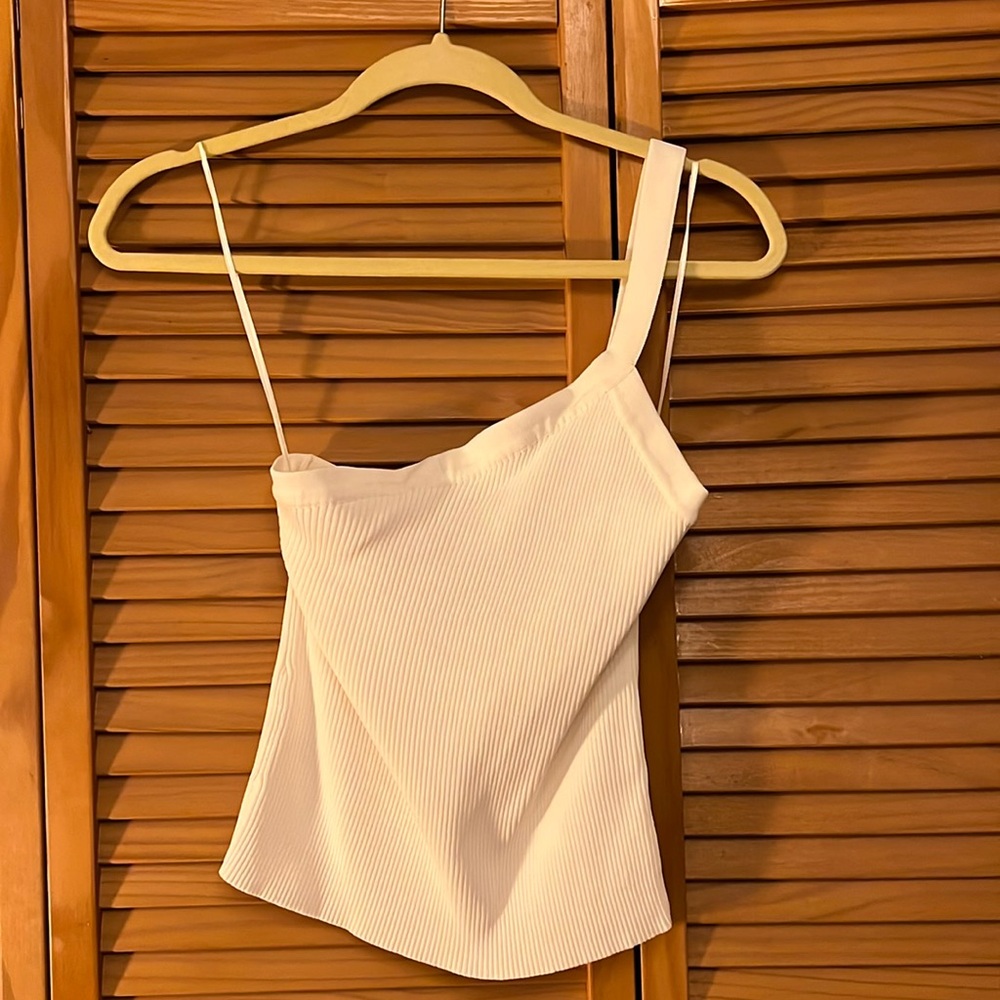 One shouldered ribbed top